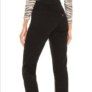 levi's wedgie straight ankle jeans — black